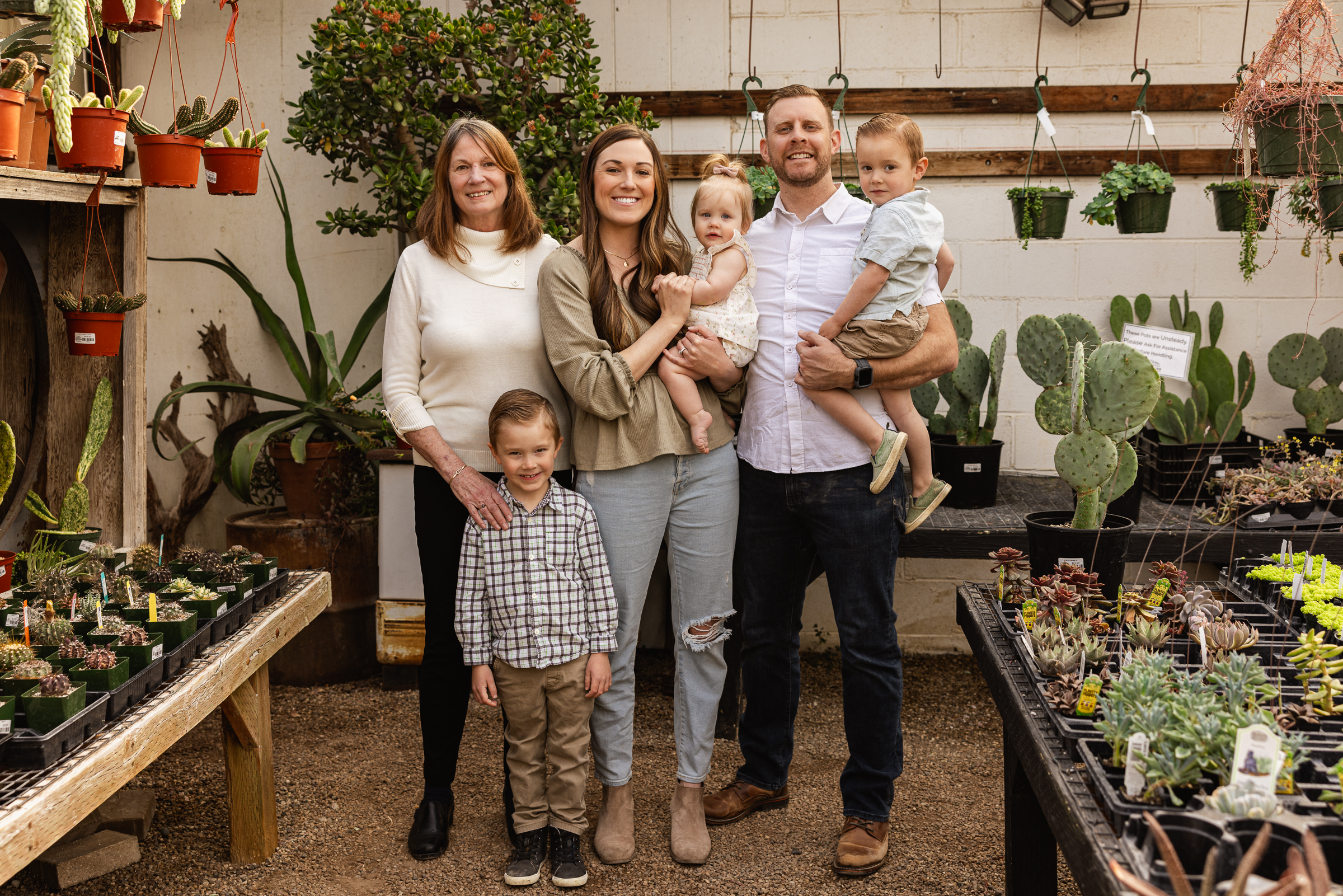 Boise Edwards Garden and Flower Shop Spring Family Photo Session